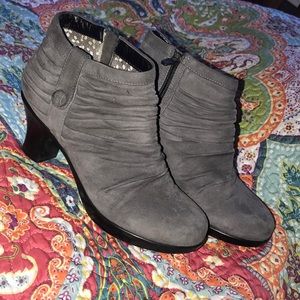 Dansko boots only worn a couple of times! Size 38